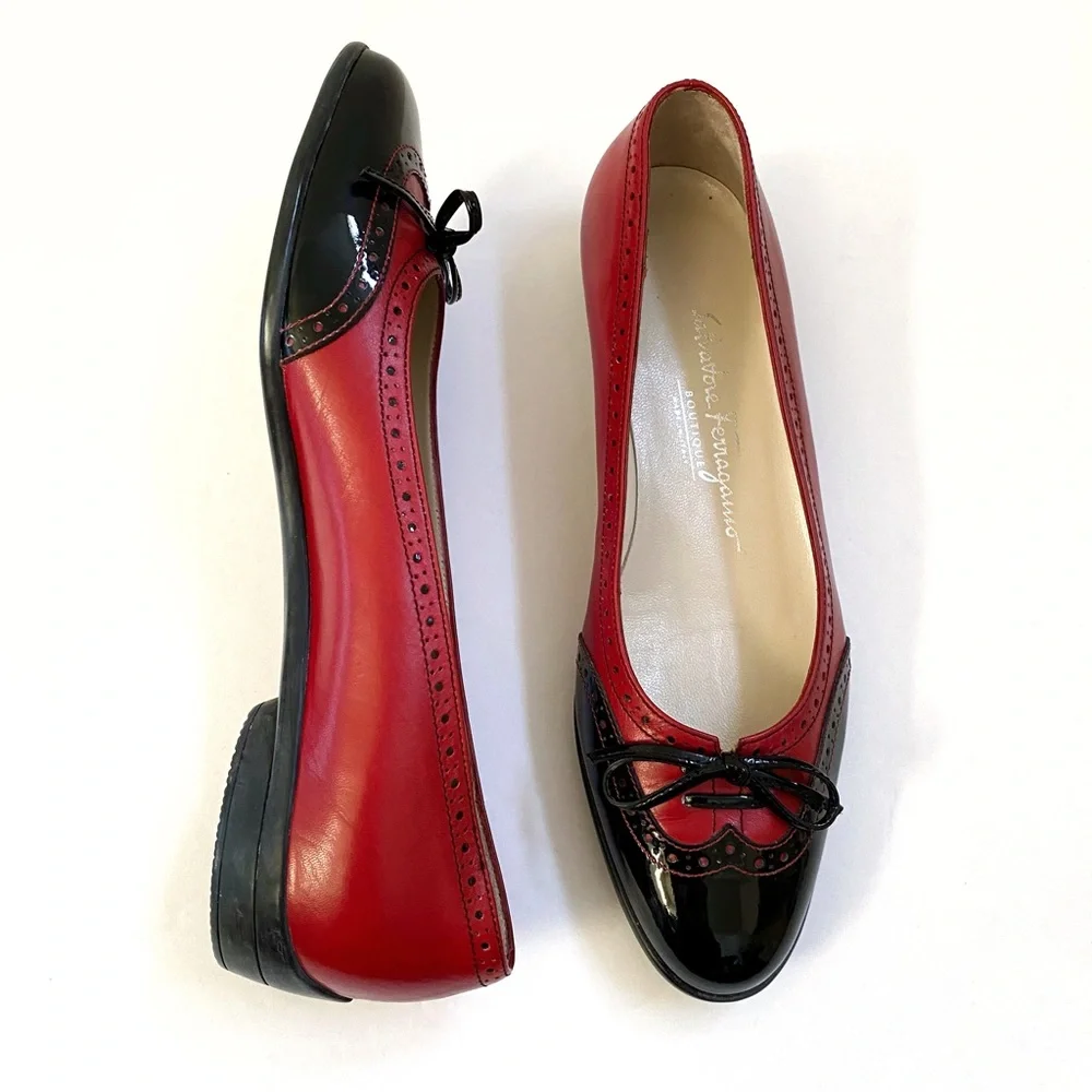 SALVATORE FERRAGAMO black patent red leather Oxford round toe bow ballet flats - Picture 1 of 12